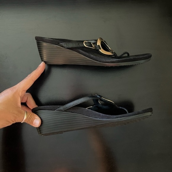 Vionic Ricci Sandal - Picture 3 of 10